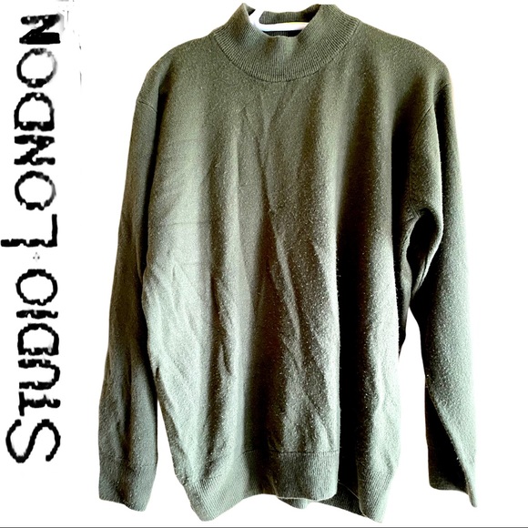 2/$25- STUDIO LONDON Military Green Mock Turleneck sz L - Picture 6 of 7